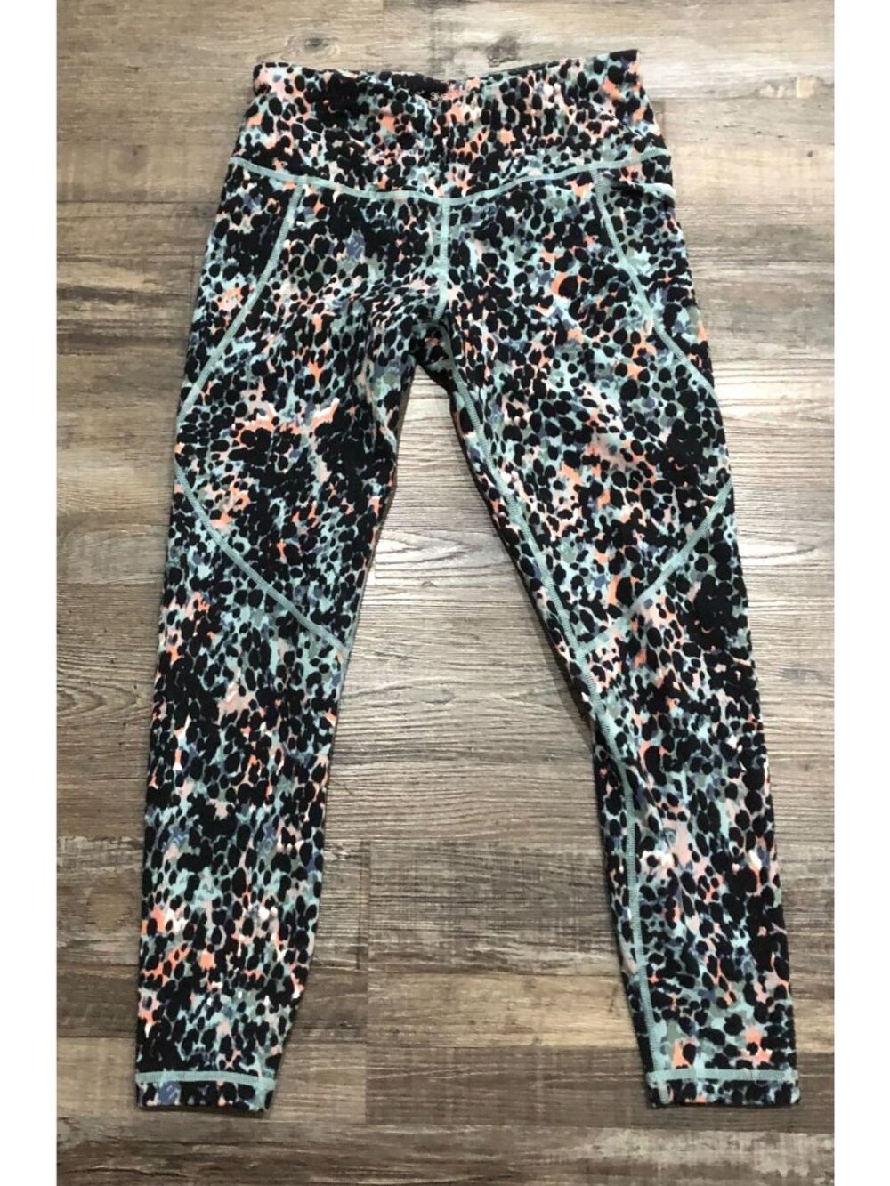 Sweaty Betty Power Pocket Workout 7/8 Leggings Size 6 Multi Color Animal Print